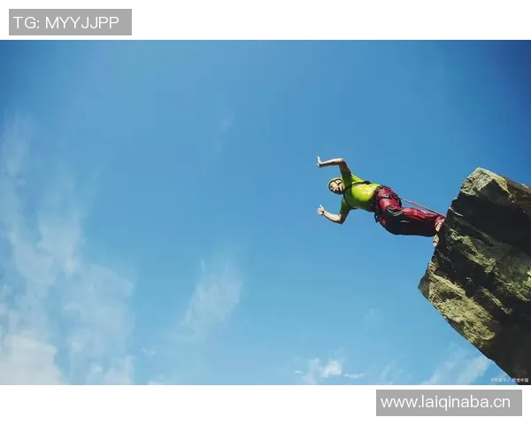 武汉极限运动队与南京极限运动队耐力对决赛后分析与总结 武汉极限运动队与南京极限运动队耐力对决赛后分析与总结